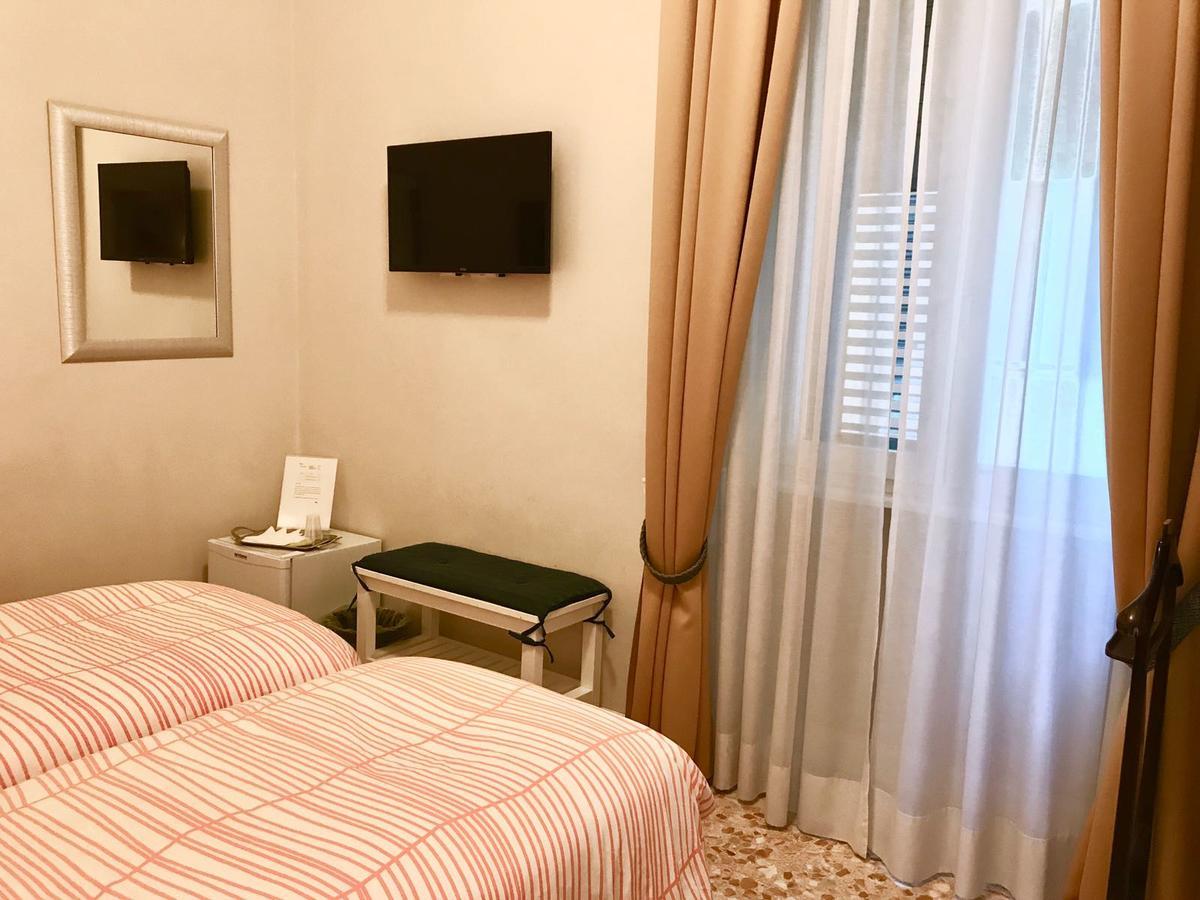 Nori Guest House โรม ภายนอก รูปภาพ